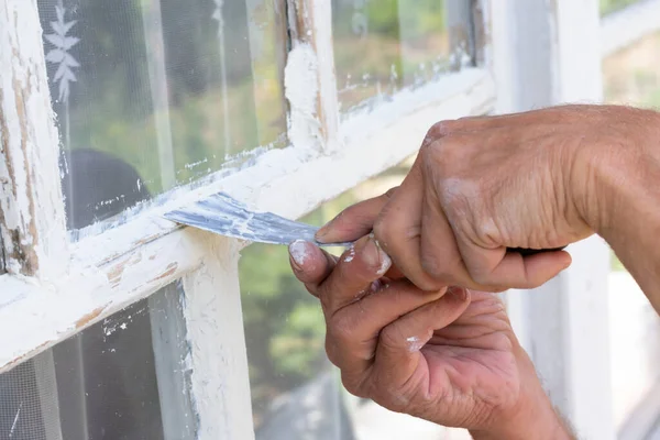 Replace a broken window pane